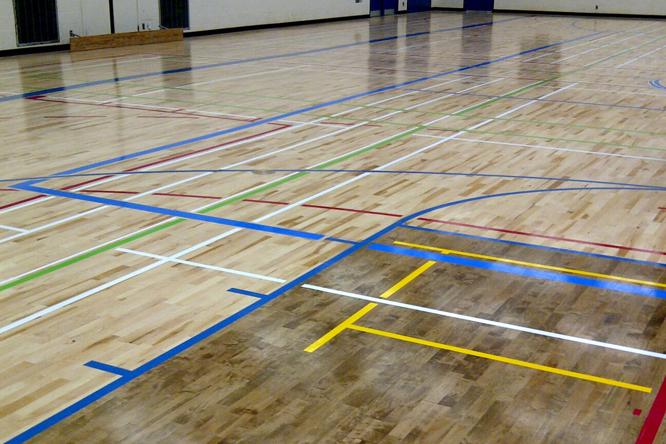 Gymnasium flooring Action hardwood at Port Credit Secondary School (Mississauga, Ontario)