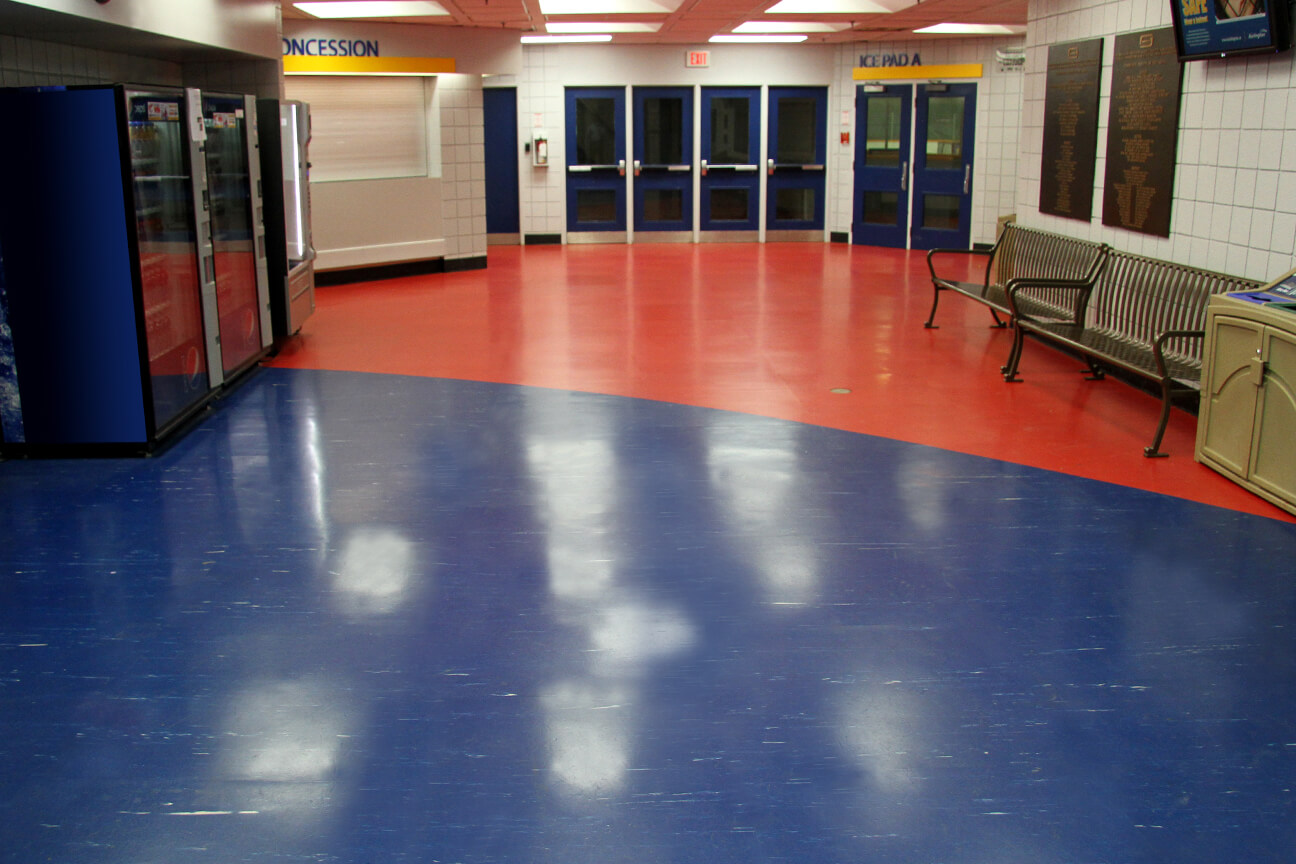 Arena MaxFlor+ rubber flooring at the entrance of the Mainway Arena (Burlington, Ontario)