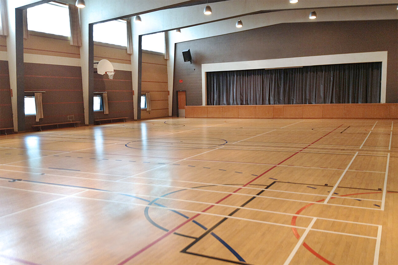 Gymnasium flooring Omnisports at Notre-Dame des Anges Residential School (Montreal, Quebec)