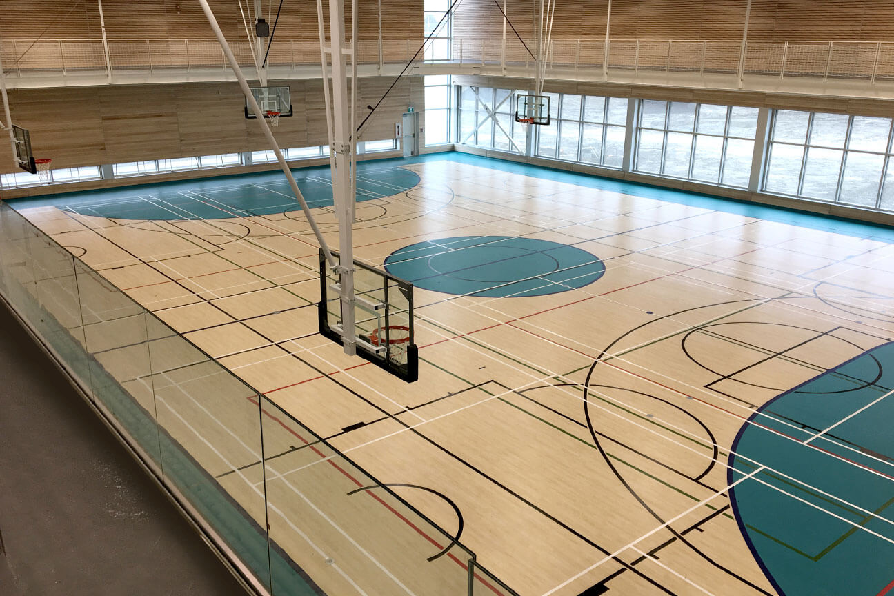 Omnisports gymnasium flooring at Le Transit Secondary School (Val d'Or, Quebec)