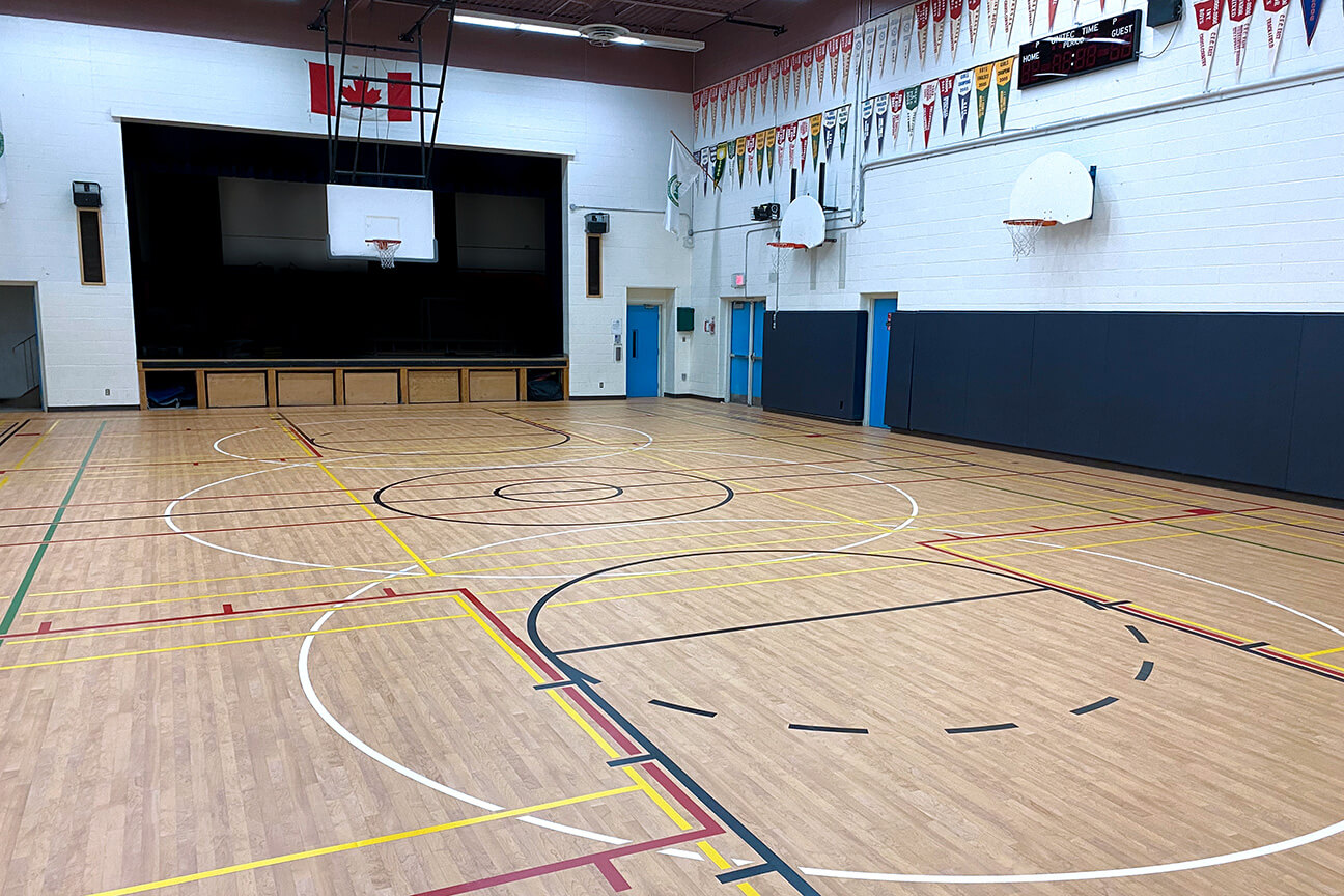 Omnisports gymnasium flooring at Edward T. Crowle Public School (Markham, Ontario)
