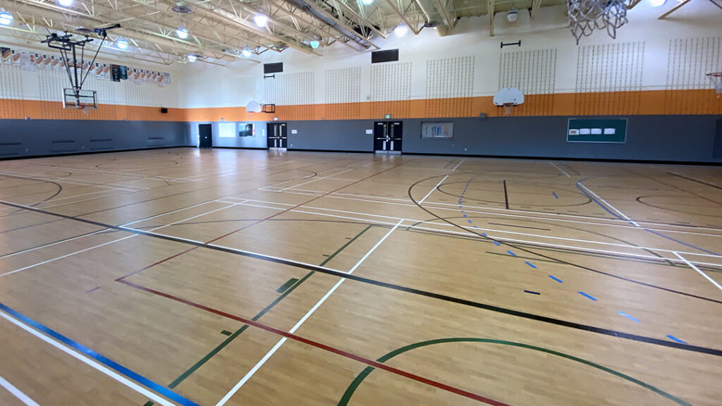 École Évangéline avec plancher sportif Omnisports