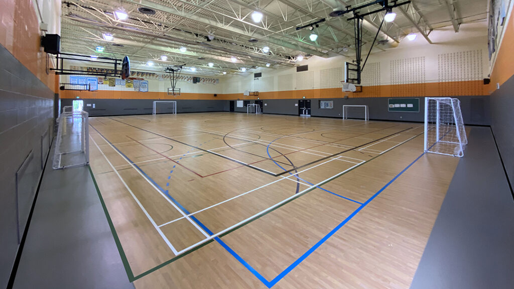 École Évangéline avec plancher sportif Omnisports